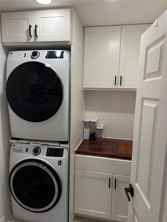 En Venta: $630,000 (5 camas, 3 baños, 2586 Pies cuadrados)