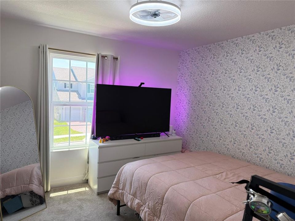 En Venta: $630,000 (5 camas, 3 baños, 2586 Pies cuadrados)