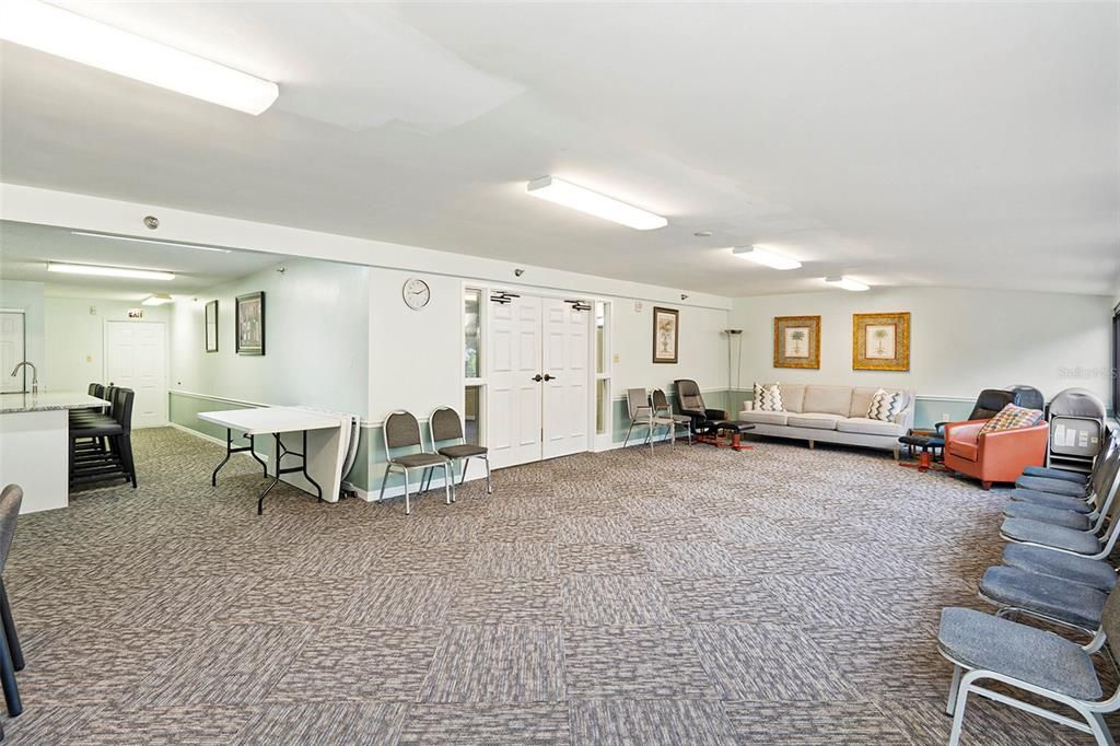 For Rent: $2,400 (2 beds, 2 baths, 1032 Square Feet)