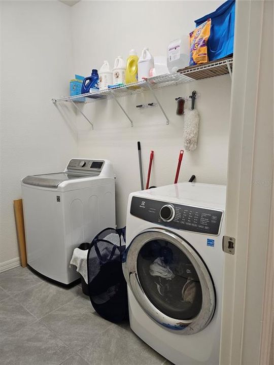 En Renta: $2,500 (3 camas, 2 baños, 1656 Pies cuadrados)
