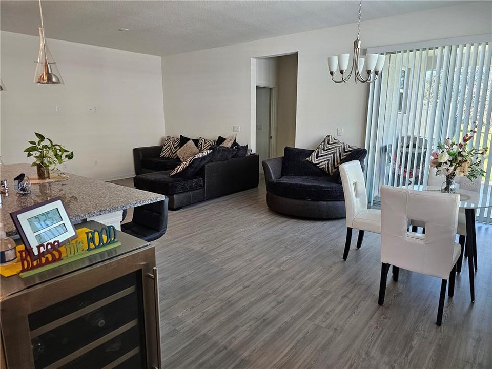En Renta: $2,500 (3 camas, 2 baños, 1656 Pies cuadrados)