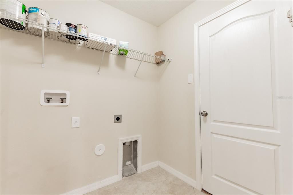 For Sale: $289,900 (3 beds, 2 baths, 1360 Square Feet)
