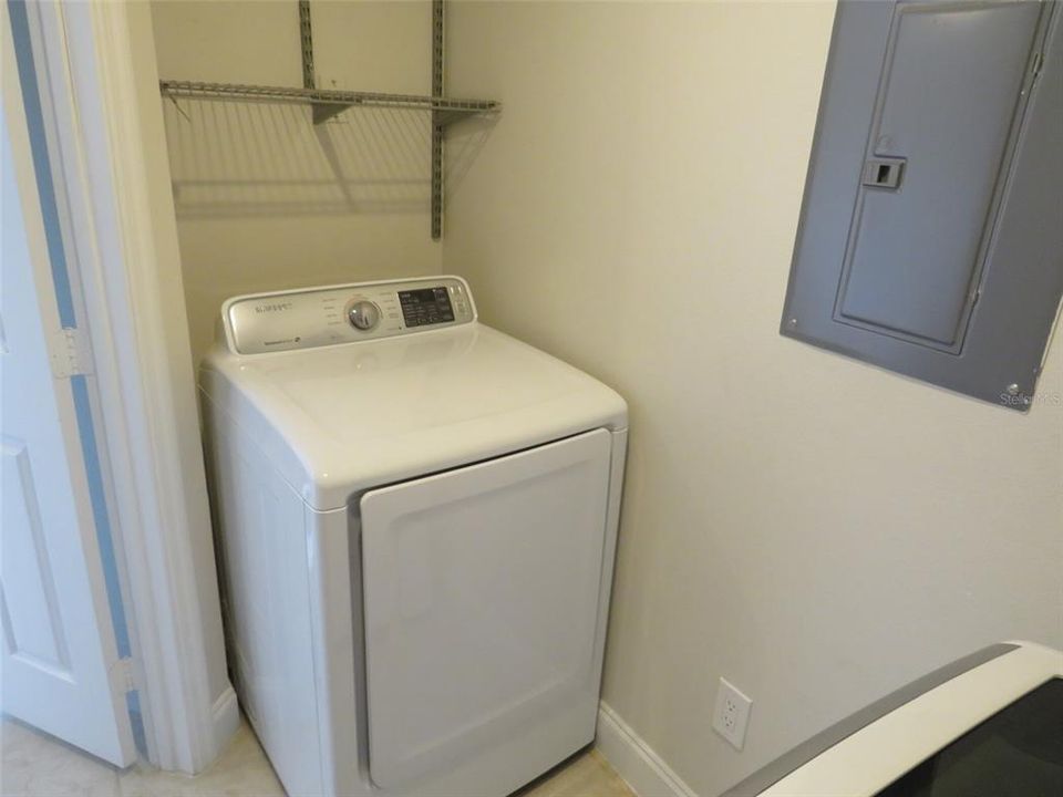 For Rent: $1,750 (2 beds, 2 baths, 975 Square Feet)