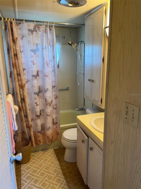 For Sale: $29,500 (1 beds, 1 baths, 420 Square Feet)