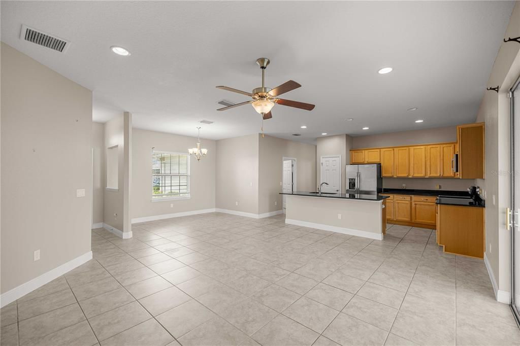 For Sale: $299,900 (4 beds, 2 baths, 1865 Square Feet)