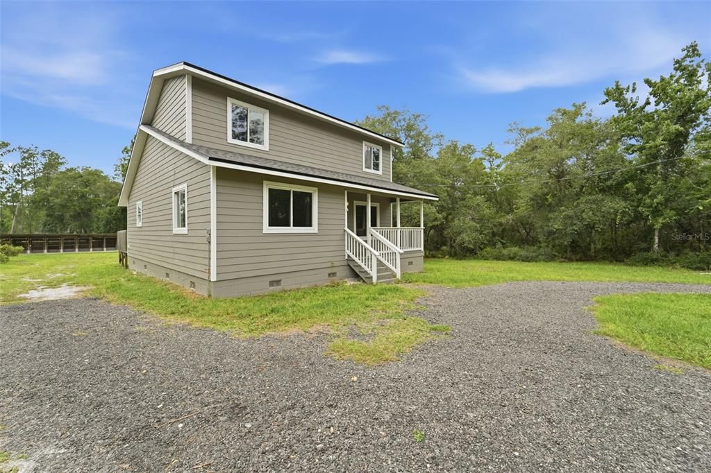 For Sale: $385,000 (3 beds, 2 baths, 1492 Square Feet)