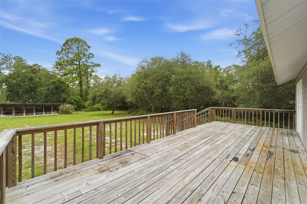 For Sale: $385,000 (3 beds, 2 baths, 1492 Square Feet)