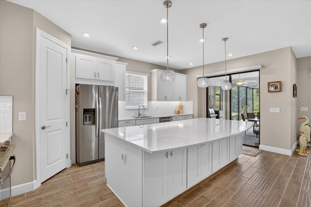 For Sale: $624,900 (3 beds, 3 baths, 2256 Square Feet)