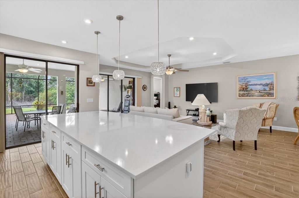 For Sale: $624,900 (3 beds, 3 baths, 2256 Square Feet)