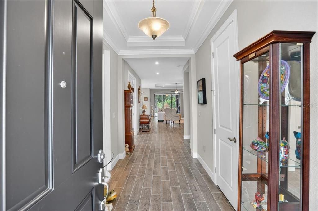 For Sale: $624,900 (3 beds, 3 baths, 2256 Square Feet)