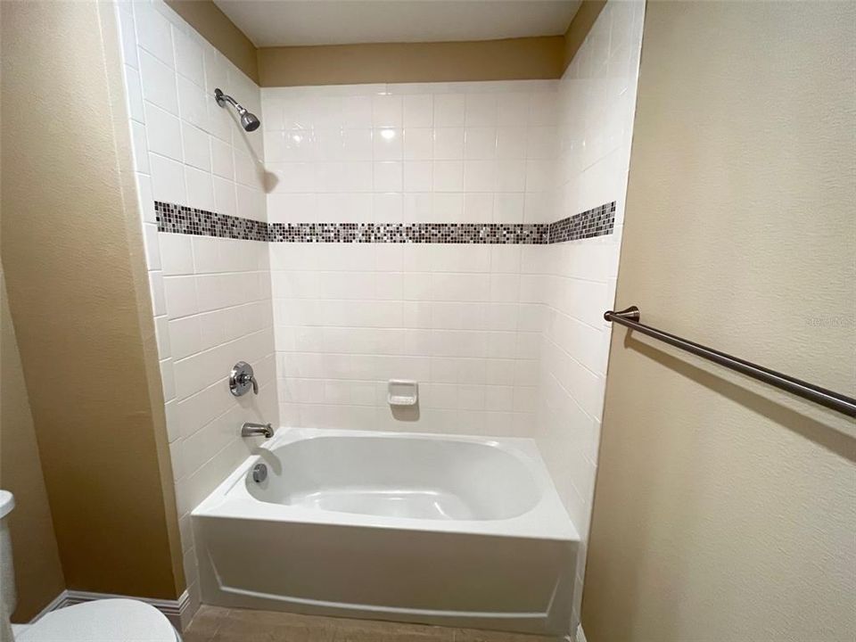 В аренду: $4,000 (7 спален, 5 ванн, 4657 Квадратных фут)