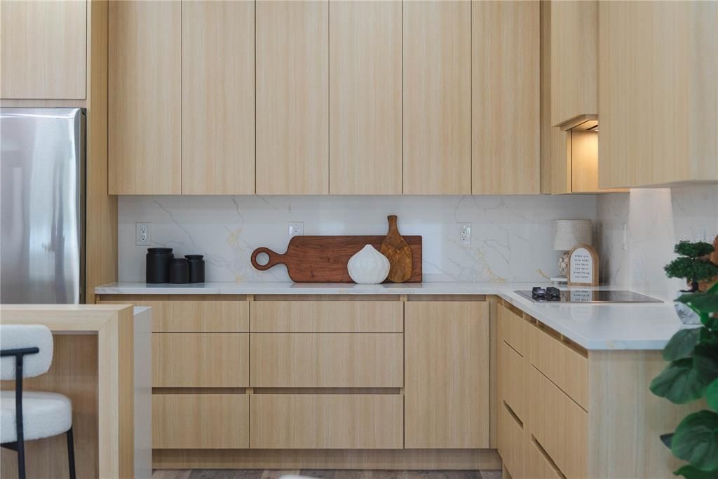 En Venta: $649,800 (3 camas, 2 baños, 1724 Pies cuadrados)