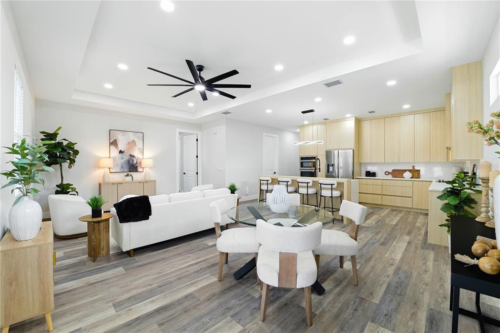 En Venta: $649,800 (3 camas, 2 baños, 1724 Pies cuadrados)