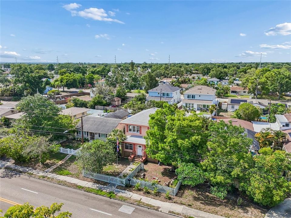 For Sale: $799,990 (4 beds, 1 baths, 1999 Square Feet)