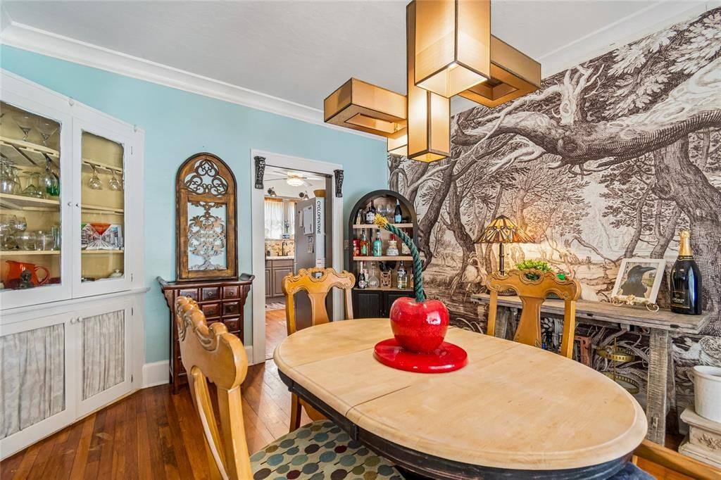 For Sale: $799,990 (4 beds, 1 baths, 1999 Square Feet)