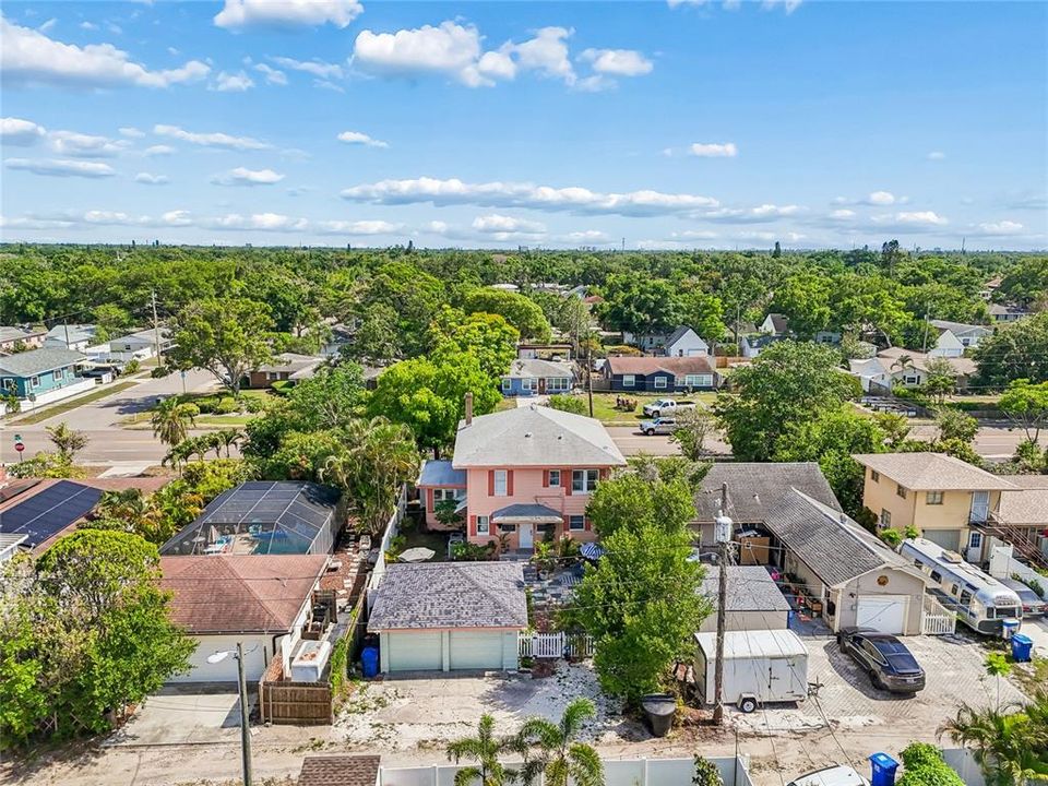 For Sale: $799,990 (4 beds, 1 baths, 1999 Square Feet)