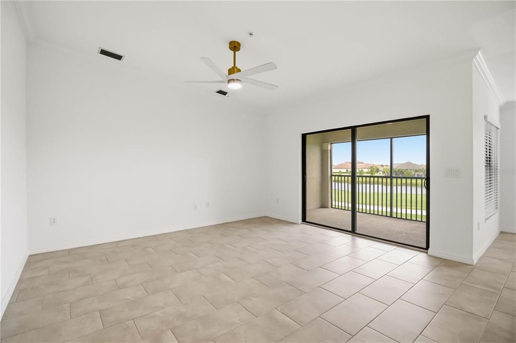 En Venta: $390,000 (2 camas, 2 baños, 1336 Pies cuadrados)