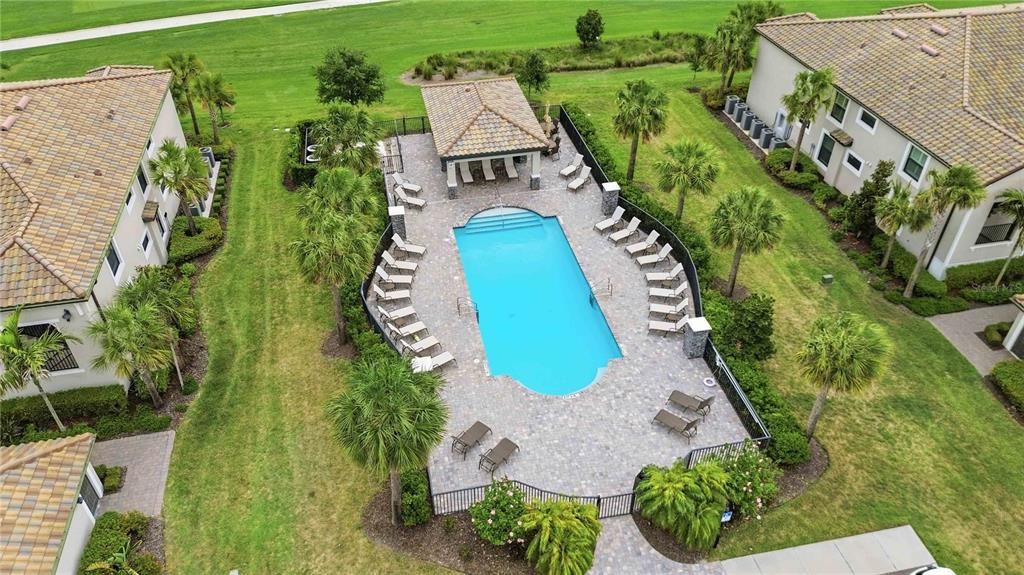 En Venta: $390,000 (2 camas, 2 baños, 1336 Pies cuadrados)