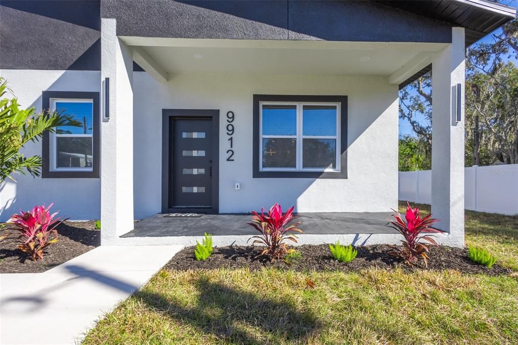 For Rent: $3,000 (3 beds, 2 baths, 1615 Square Feet)