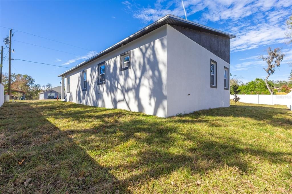 For Rent: $3,000 (3 beds, 2 baths, 1615 Square Feet)