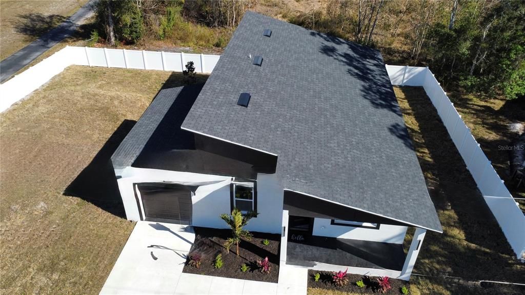 For Rent: $3,000 (3 beds, 2 baths, 1615 Square Feet)