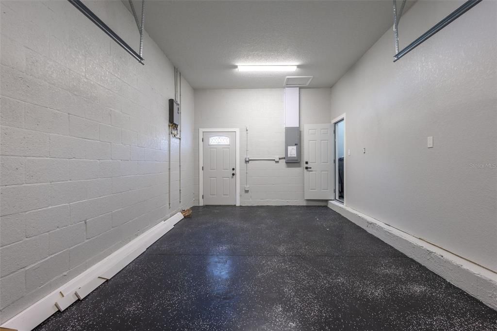 For Rent: $3,000 (3 beds, 2 baths, 1615 Square Feet)
