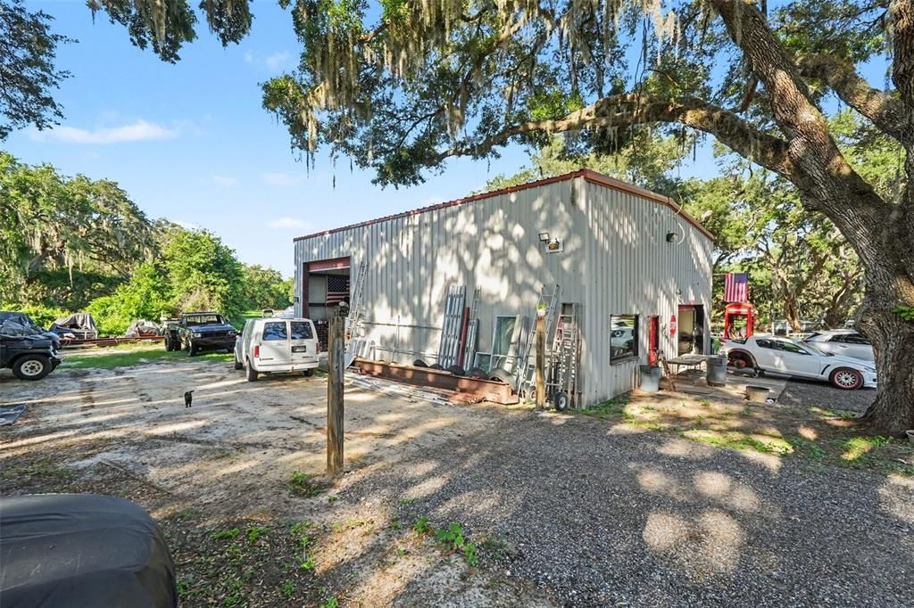 For Sale: $465,000 (3 beds, 2 baths, 1248 Square Feet)