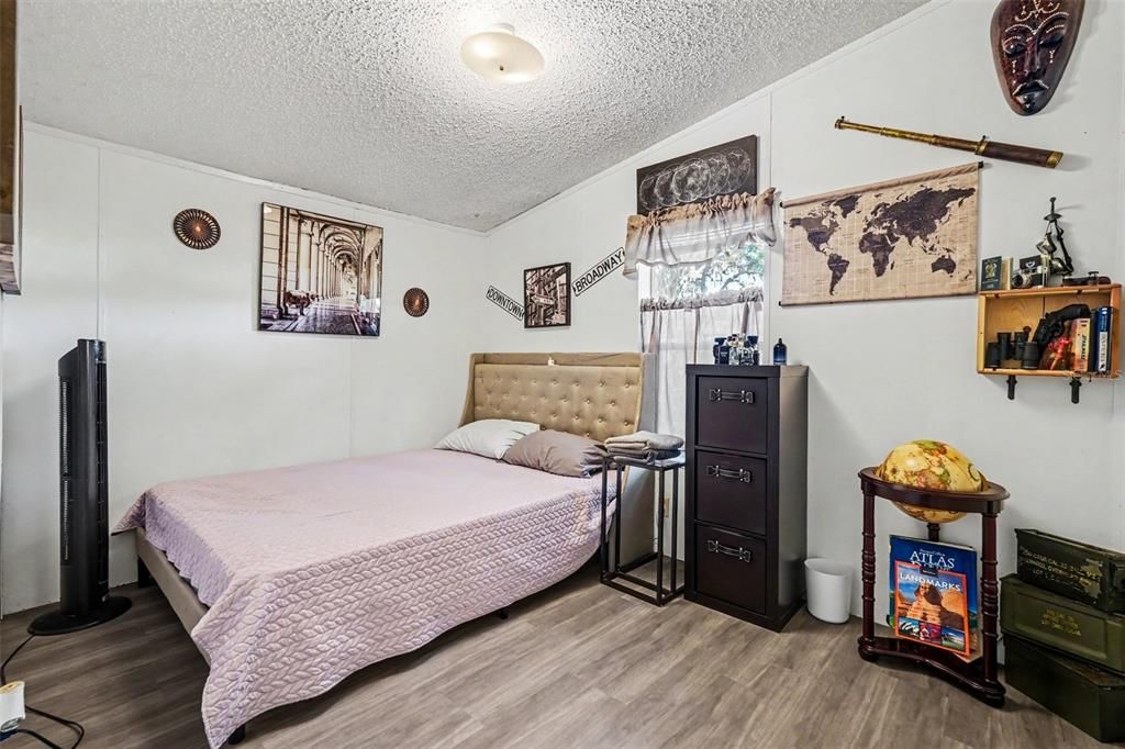 For Sale: $465,000 (3 beds, 2 baths, 1248 Square Feet)