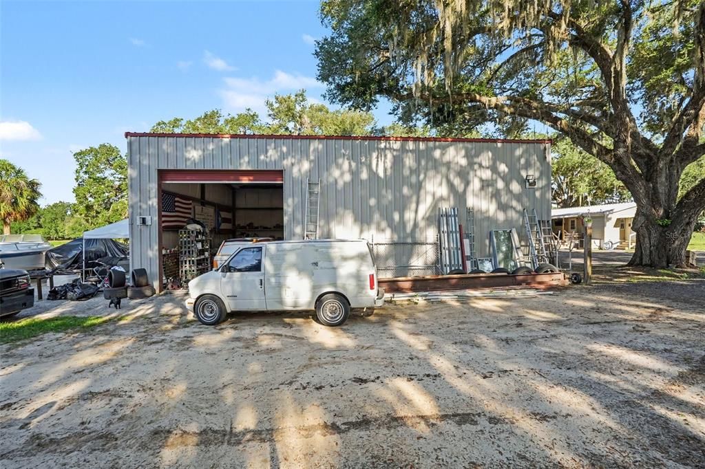 For Sale: $465,000 (3 beds, 2 baths, 1248 Square Feet)