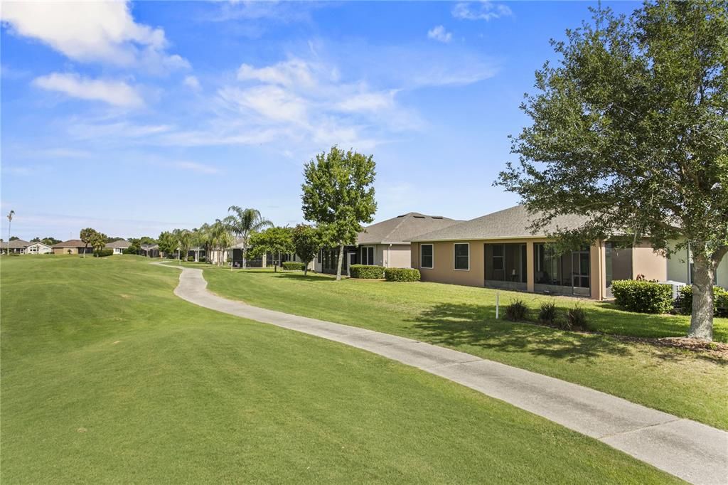 For Sale: $450,000 (3 beds, 2 baths, 1962 Square Feet)