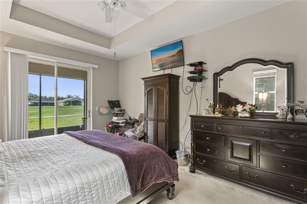 For Sale: $450,000 (3 beds, 2 baths, 1962 Square Feet)