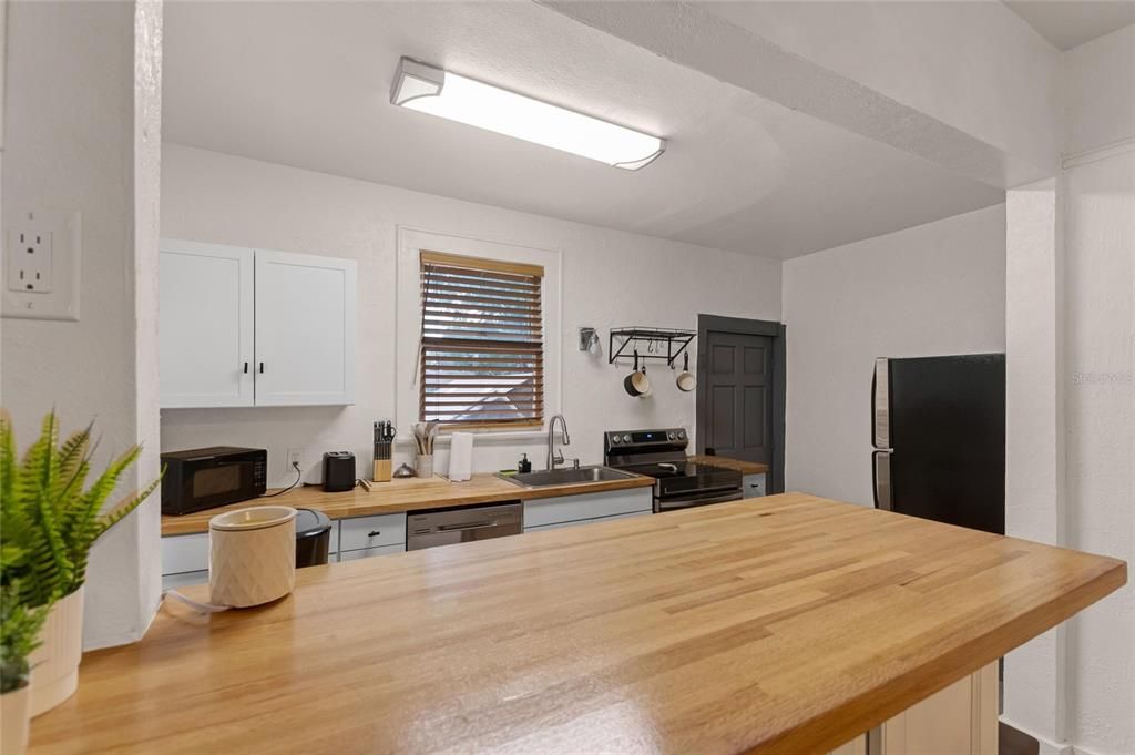 En Venta: $425,000 (0 camas, 0 baños, 1536 Pies cuadrados)