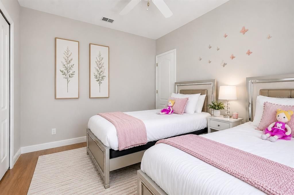 For Sale: $439,900 (4 beds, 3 baths, 1839 Square Feet)