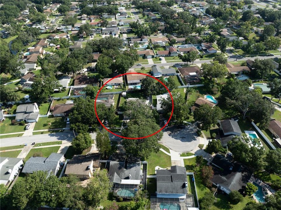 Activo con contrato: $485,000 (4 camas, 2 baños, 2232 Pies cuadrados)