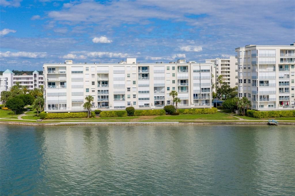В аренду: $3,500 (2 спален, 2 ванн, 1145 Квадратных фут)
