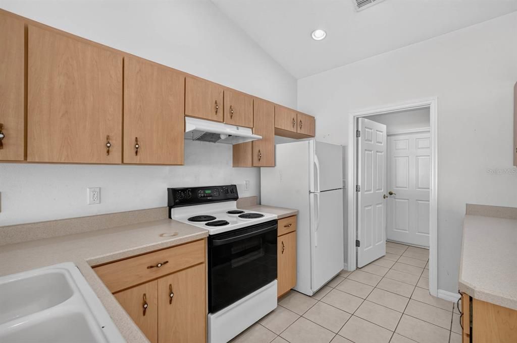 En Venta: $310,000 (3 camas, 2 baños, 1764 Pies cuadrados)
