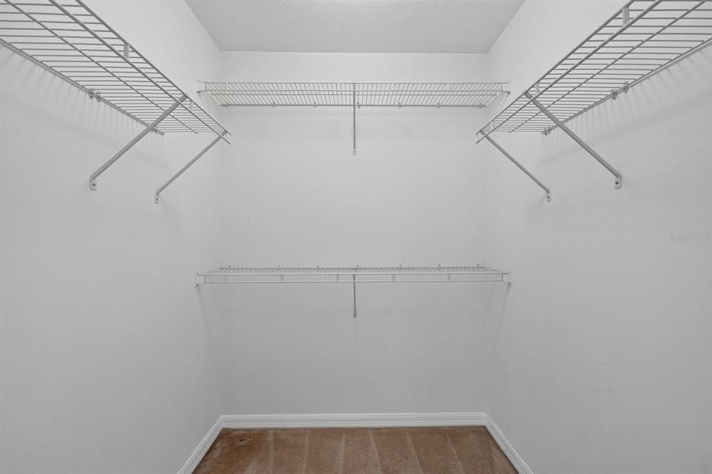En Venta: $310,000 (3 camas, 2 baños, 1764 Pies cuadrados)