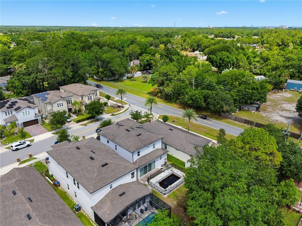 For Sale: $347,500 (4 beds, 3 baths, 2376 Square Feet)