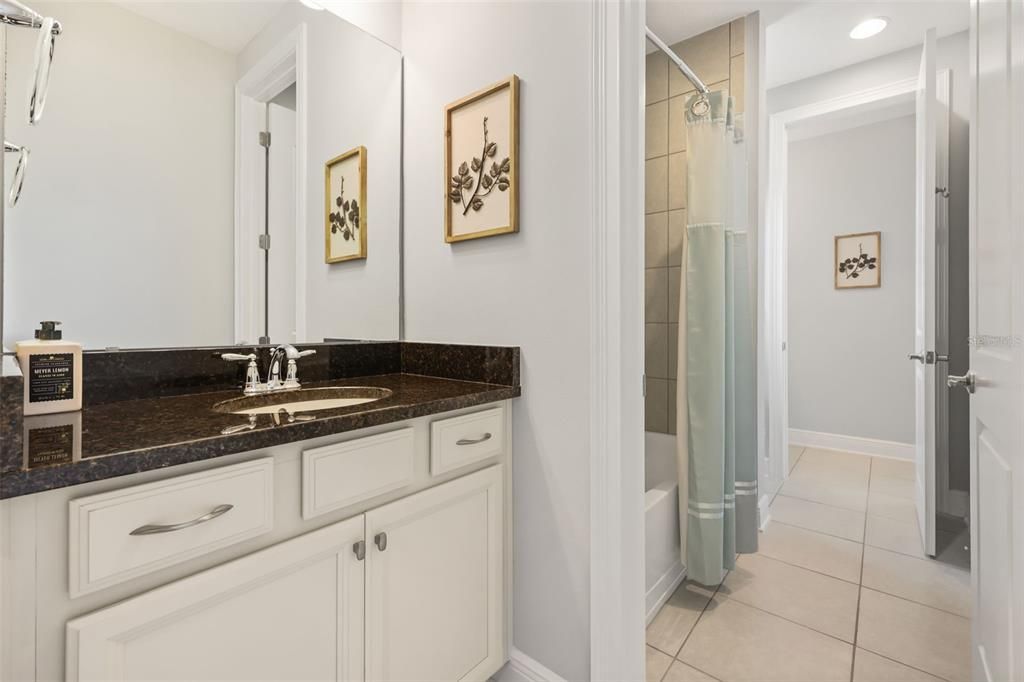 For Sale: $1,495,000 (6 beds, 5 baths, 4882 Square Feet)