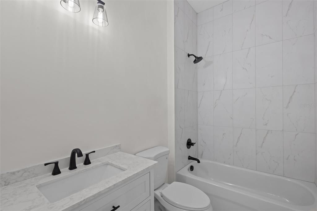 For Sale: $690,000 (3 beds, 3 baths, 2004 Square Feet)