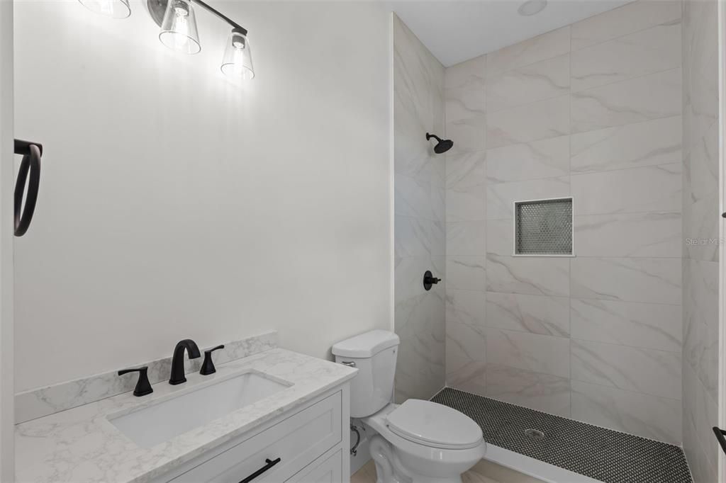 For Sale: $690,000 (3 beds, 3 baths, 2004 Square Feet)