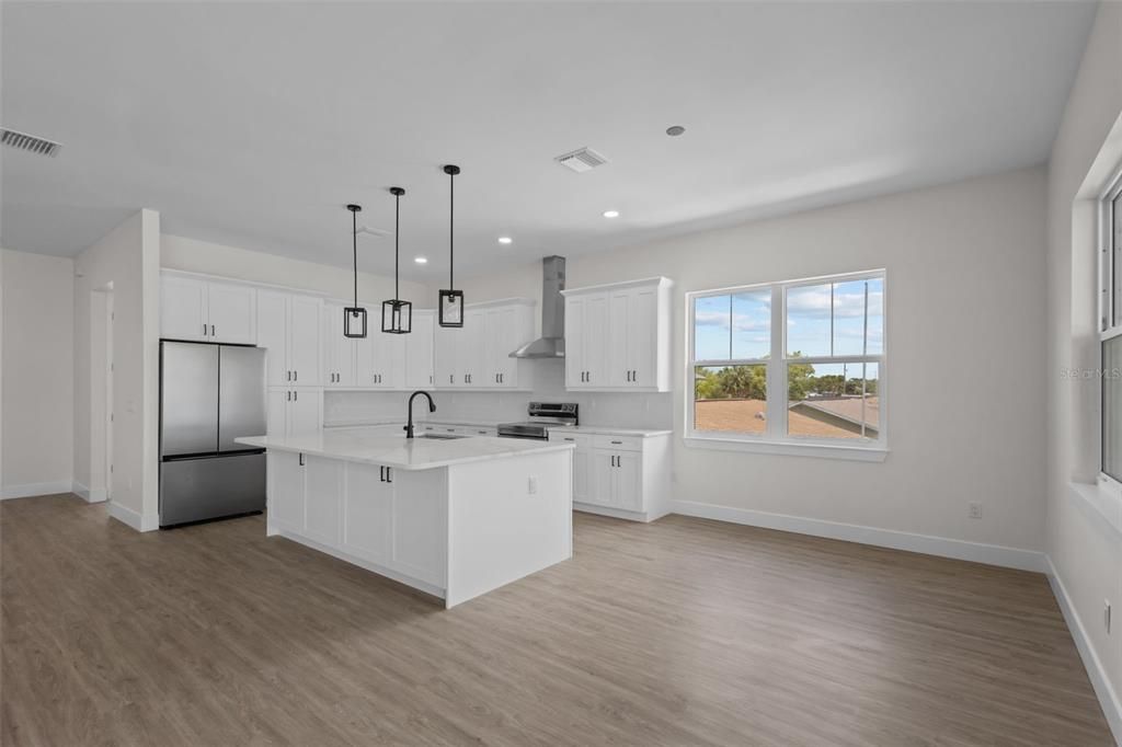 For Sale: $690,000 (3 beds, 3 baths, 2004 Square Feet)
