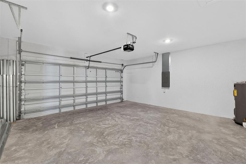 For Sale: $274,900 (3 beds, 2 baths, 1532 Square Feet)