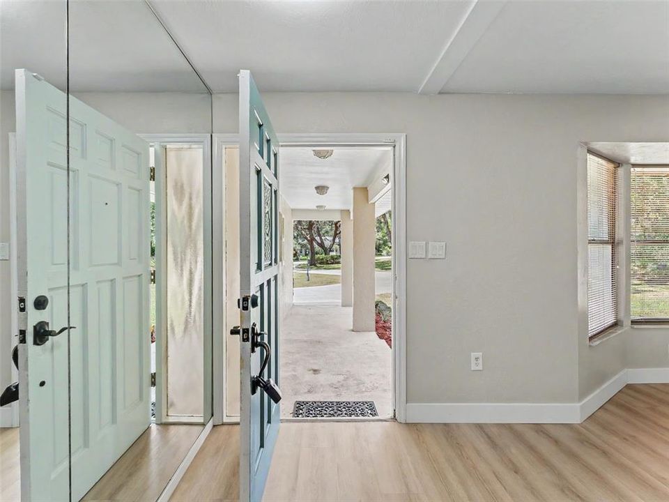 For Sale: $409,900 (3 beds, 2 baths, 2153 Square Feet)