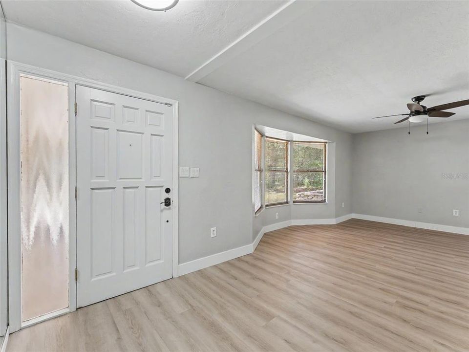 For Sale: $409,900 (3 beds, 2 baths, 2153 Square Feet)