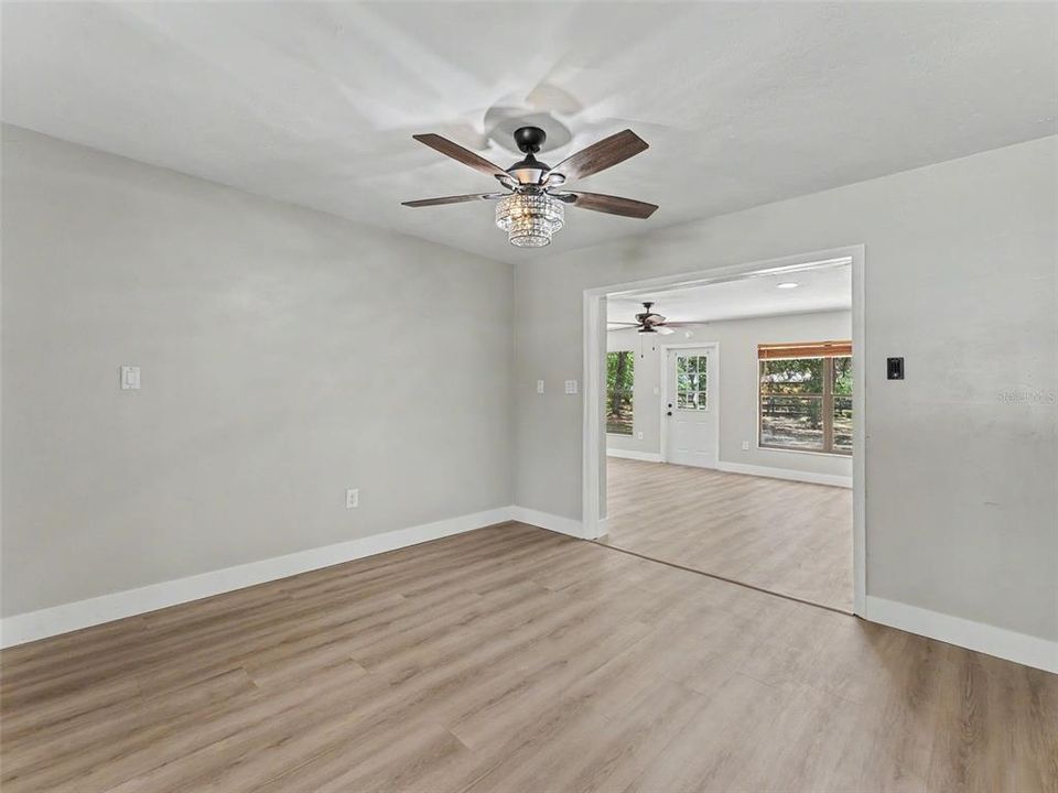 For Sale: $409,900 (3 beds, 2 baths, 2153 Square Feet)