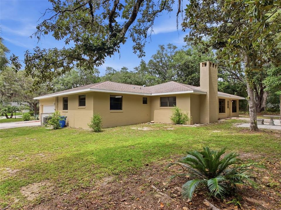 For Sale: $409,900 (3 beds, 2 baths, 2153 Square Feet)
