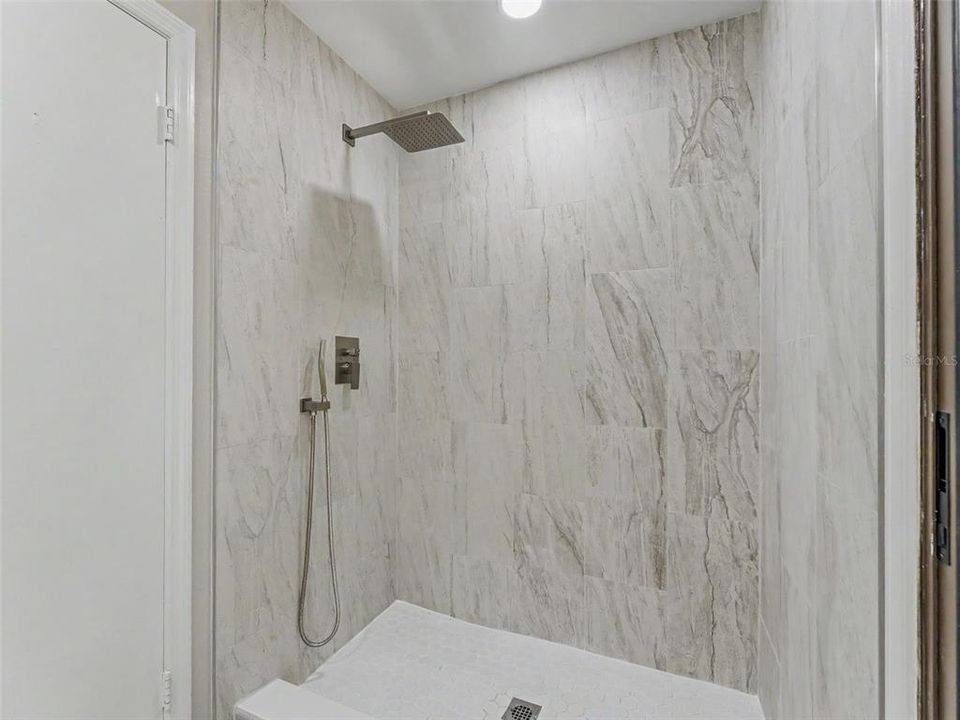 For Sale: $409,900 (3 beds, 2 baths, 2153 Square Feet)