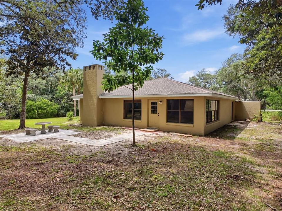 For Sale: $409,900 (3 beds, 2 baths, 2153 Square Feet)