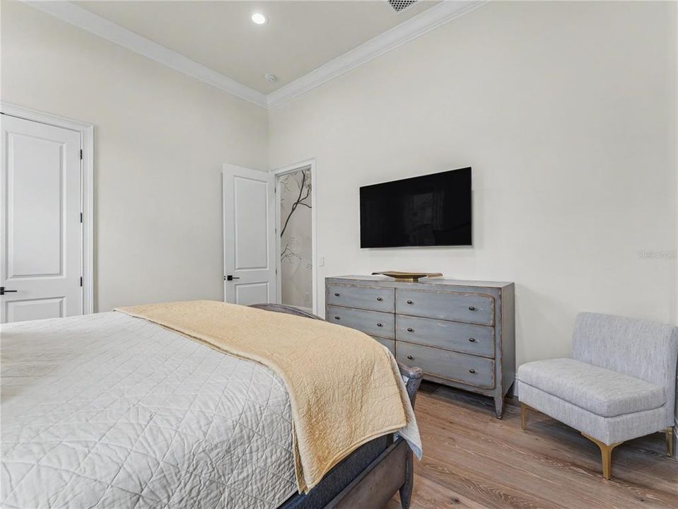 For Sale: $3,800,000 (4 beds, 4 baths, 5675 Square Feet)